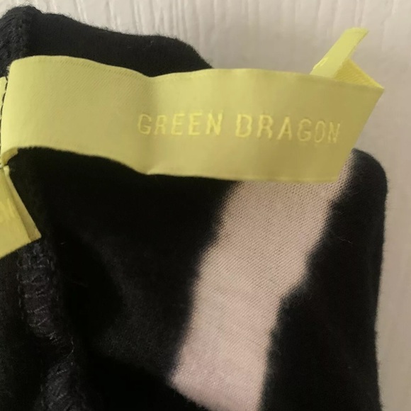 Green Dragon Women’s Dress - Picture 3 of 4